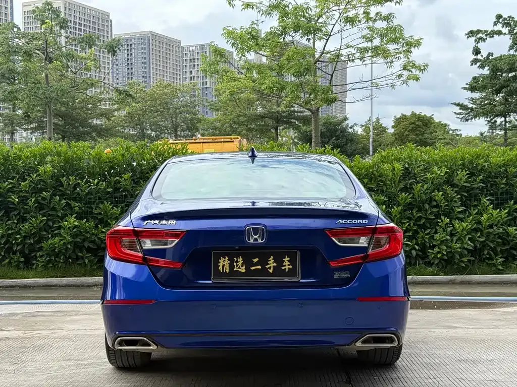 Honda Accord — фото 5
