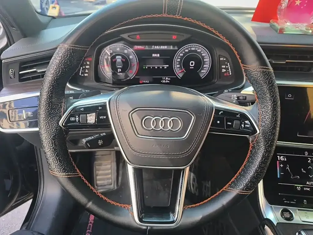 Audi A6L — фото 6