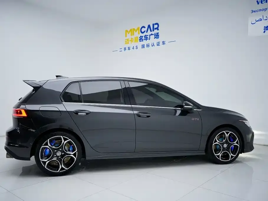 Volkswagen Golf GTI — фото 2