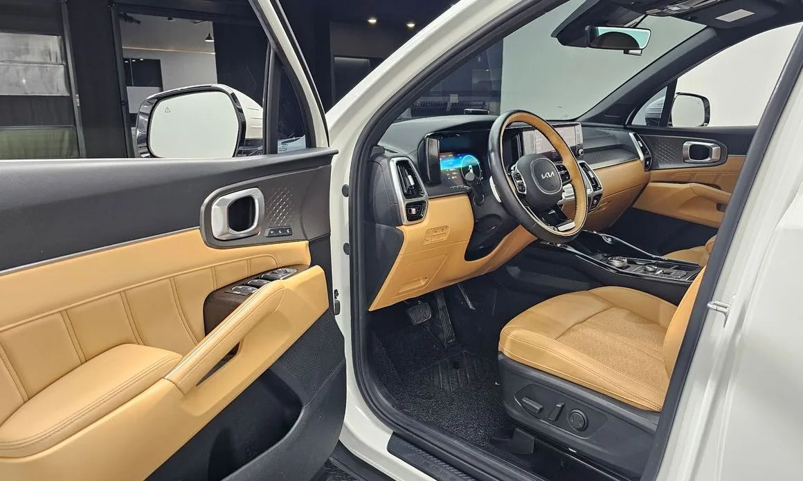 Kia Sorento — фото 6