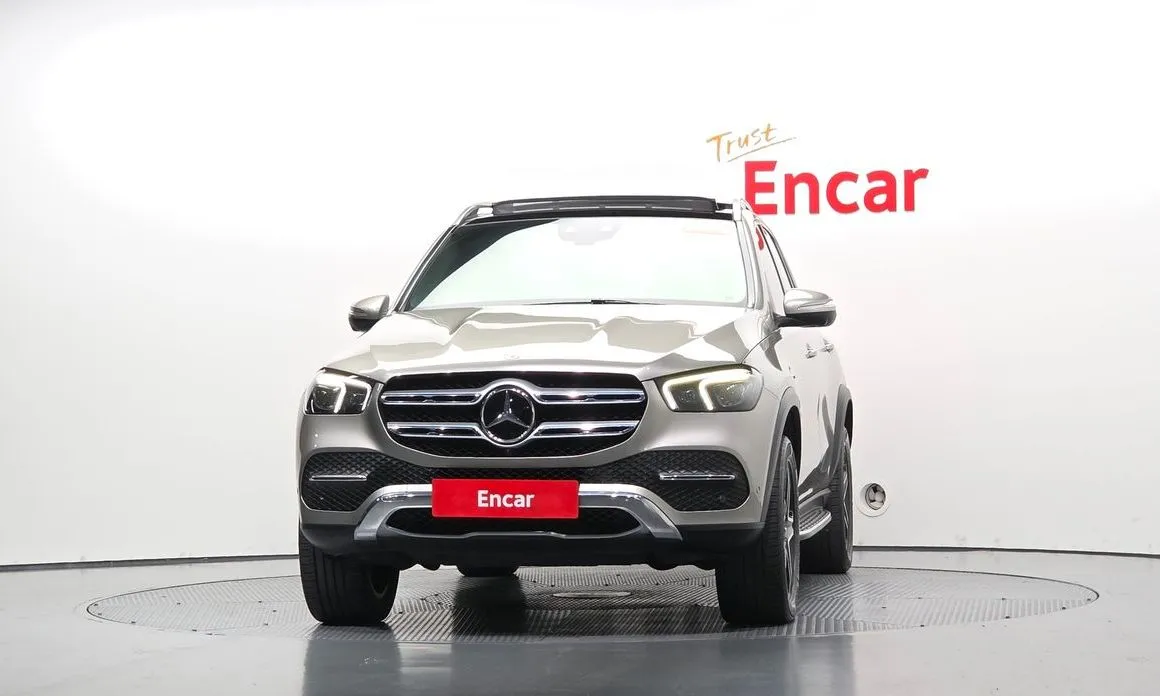 Mercedes-Benz GLE-Class — фото 8
