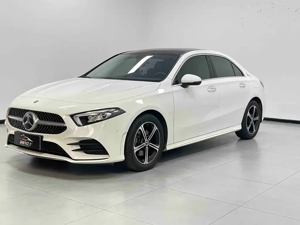 Mercedes-Benz A-Class — фото 1