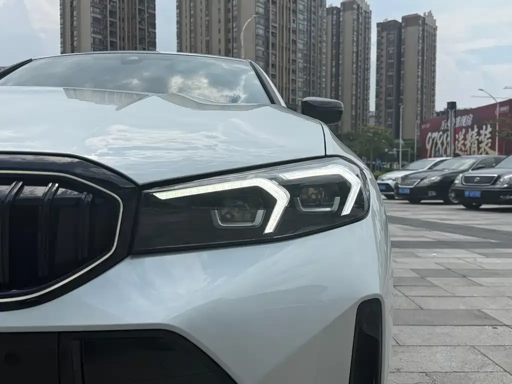 BMW 3 Series — фото 10