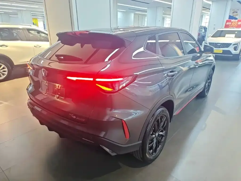 Changan X5 PLUS — фото 9