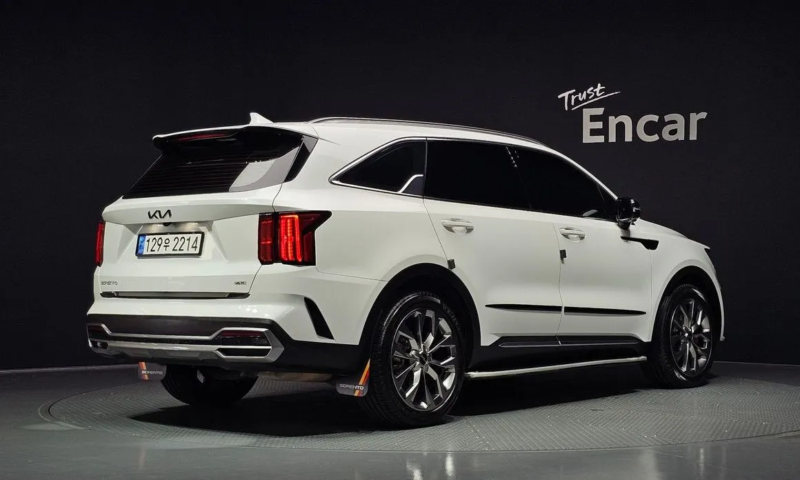 Kia Sorento — фото 5