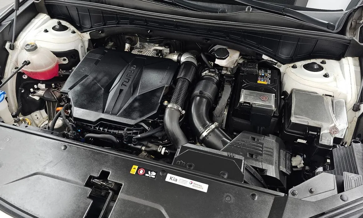 Kia Sorento — фото 10