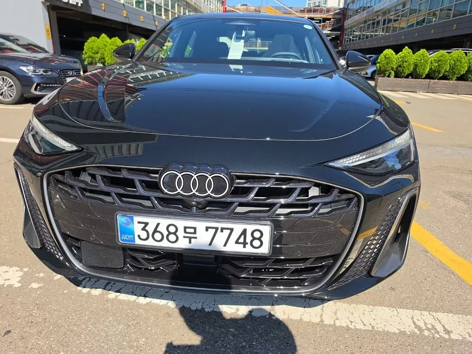 Audi A6 — фото 1