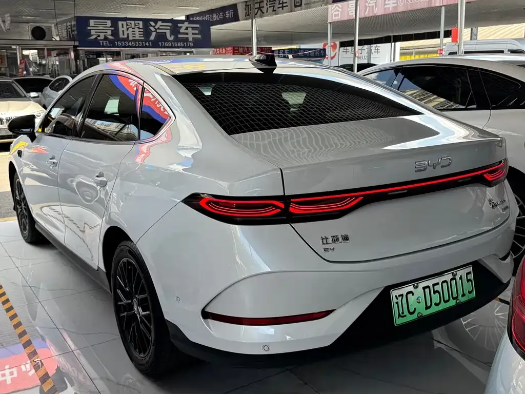 BYD Qin PLUS — фото 9