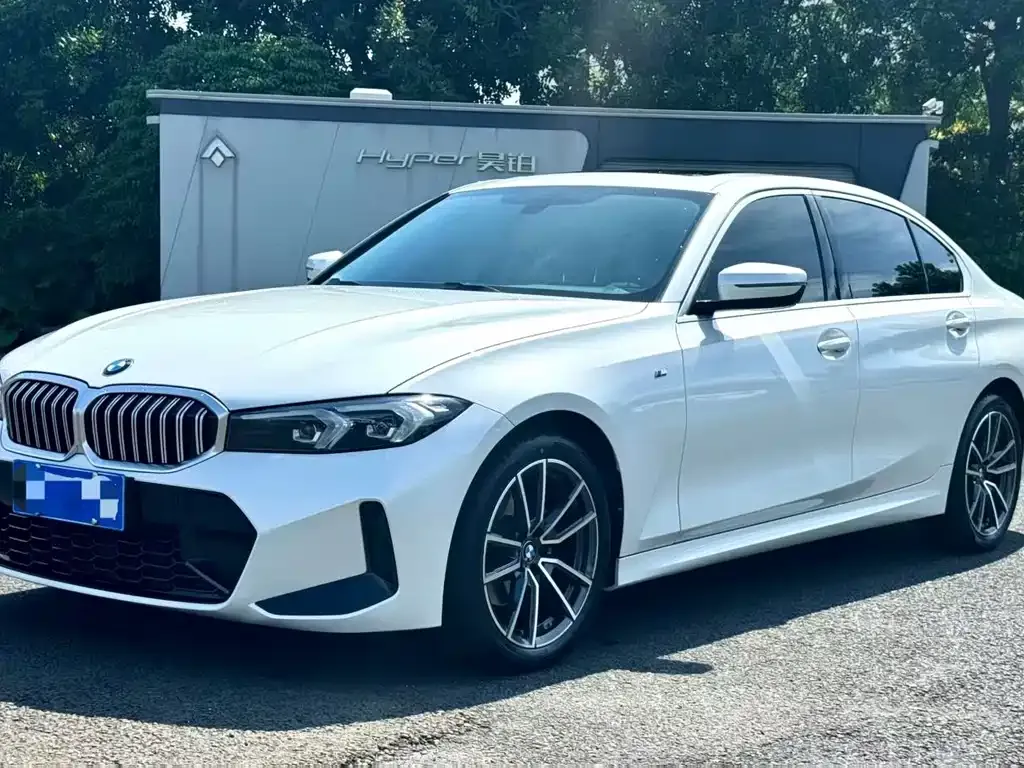 BMW 3 Series — фото 1