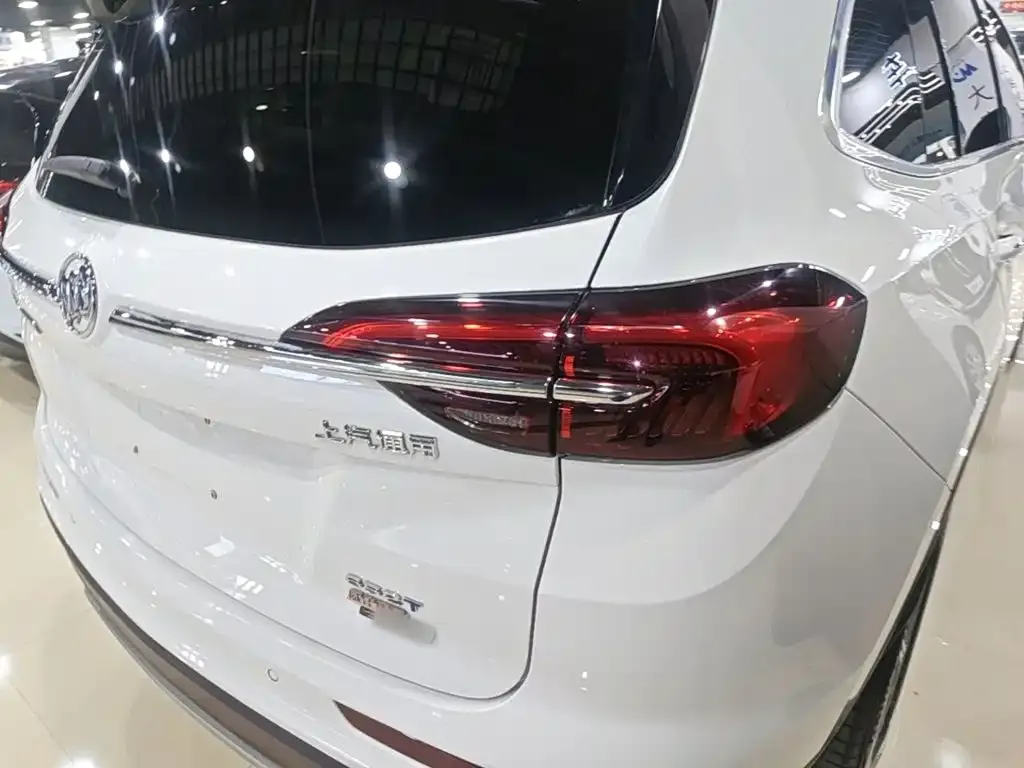 Buick Envision Plus — фото 3