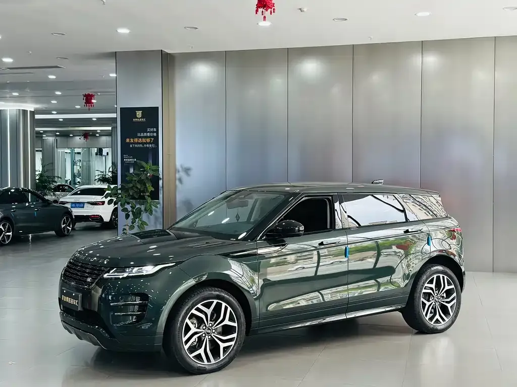 Land Rover Evoque — фото 1