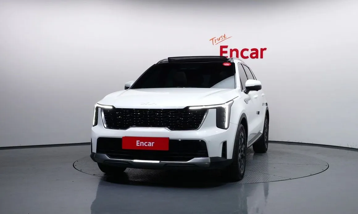 Kia Sorento — фото 5