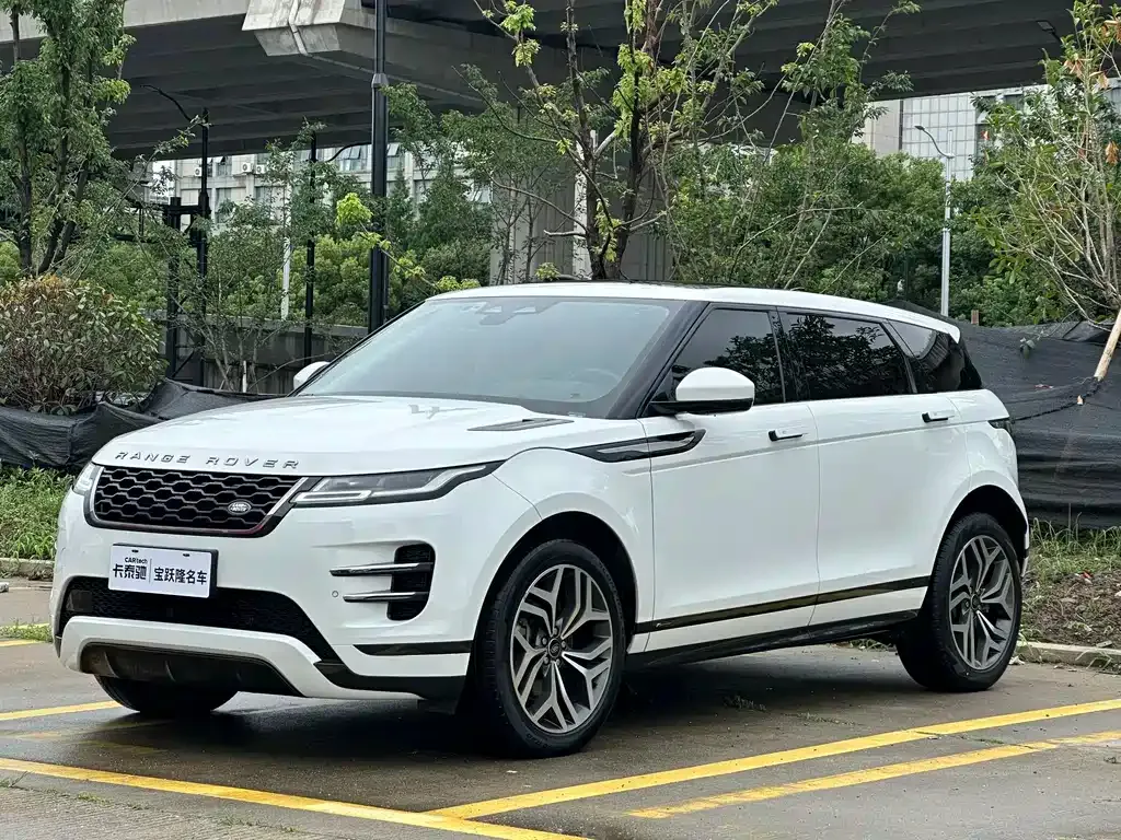 Land Rover Evoque — фото 1