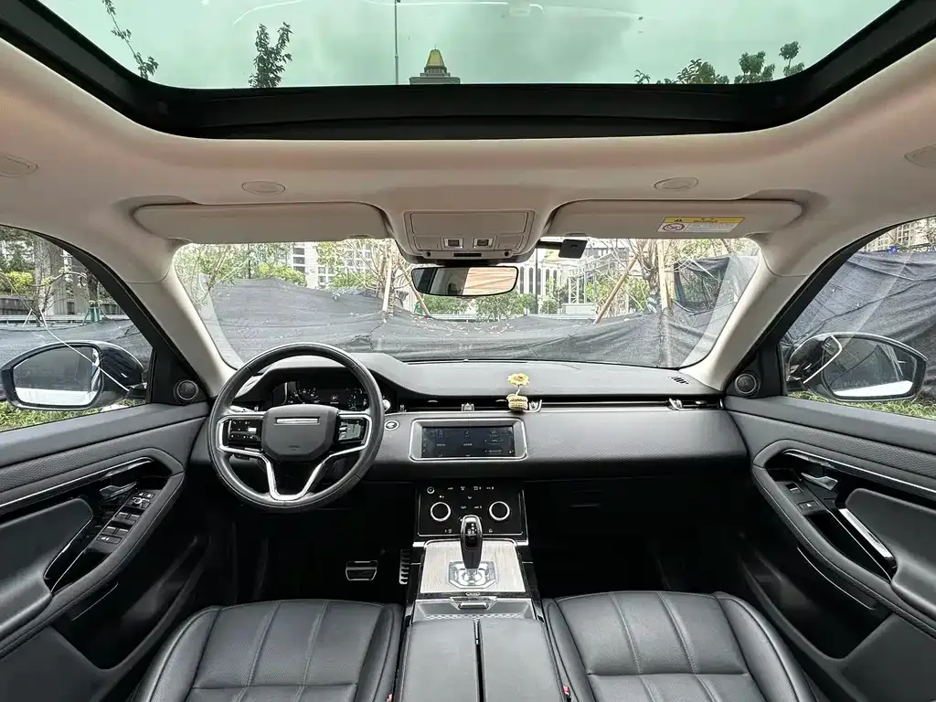 Land Rover Evoque — фото 2