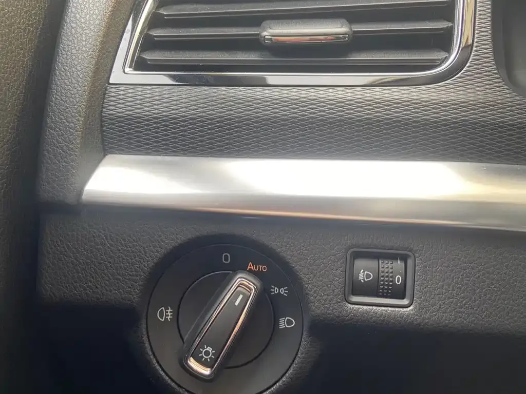 Skoda Kamiq — фото 3