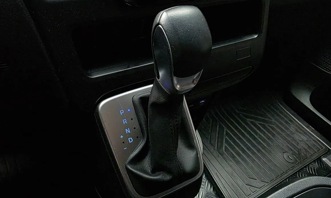 Hyundai Staria — фото 2