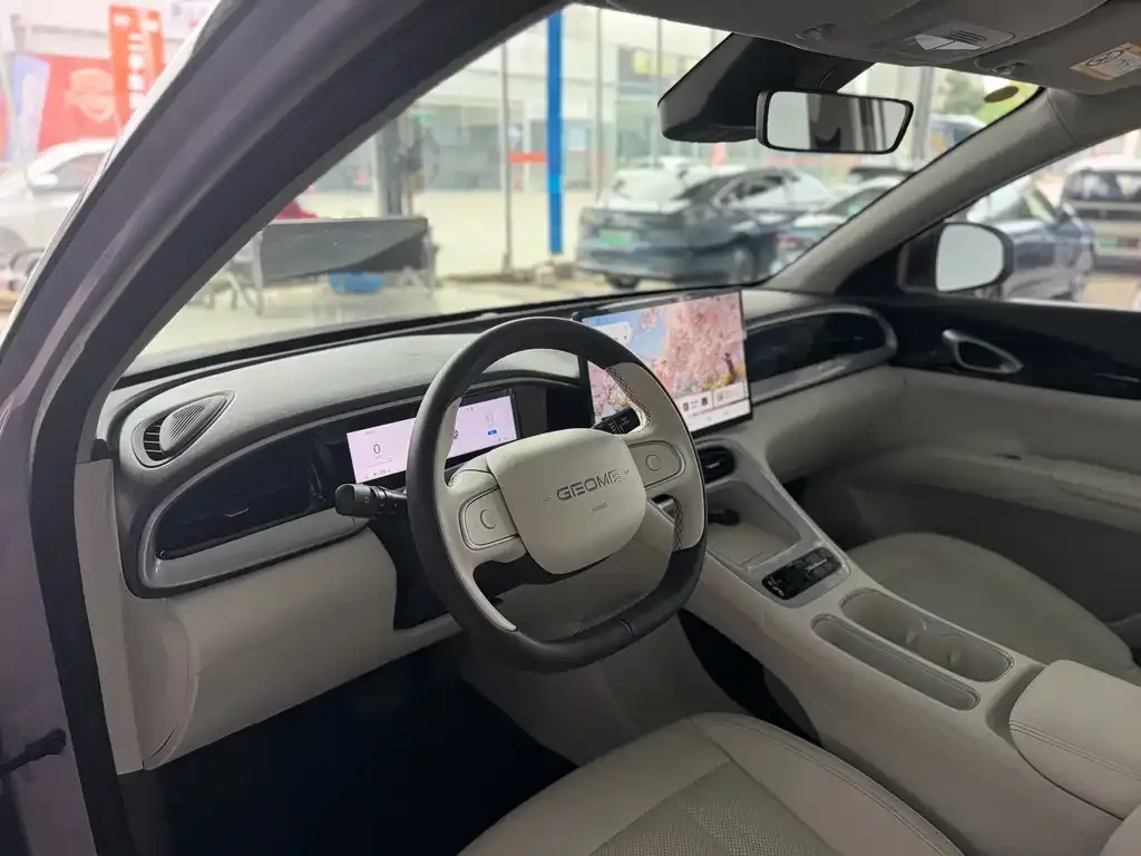 Geely Starburst — фото 10