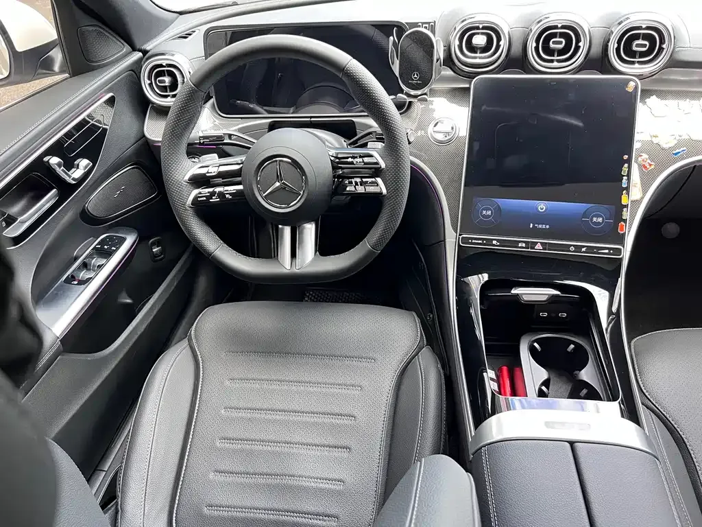 Mercedes-Benz C-Class — фото 10