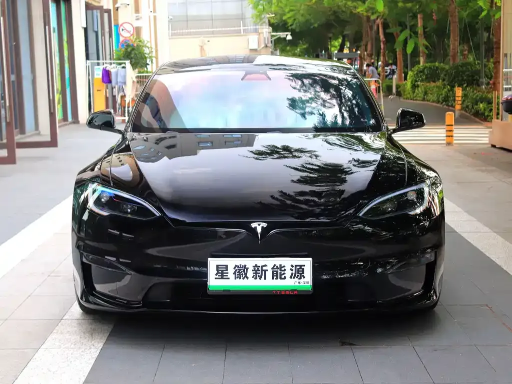 Tesla Model S — фото 7