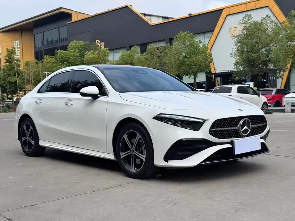Mercedes-Benz A-Class — фото 3