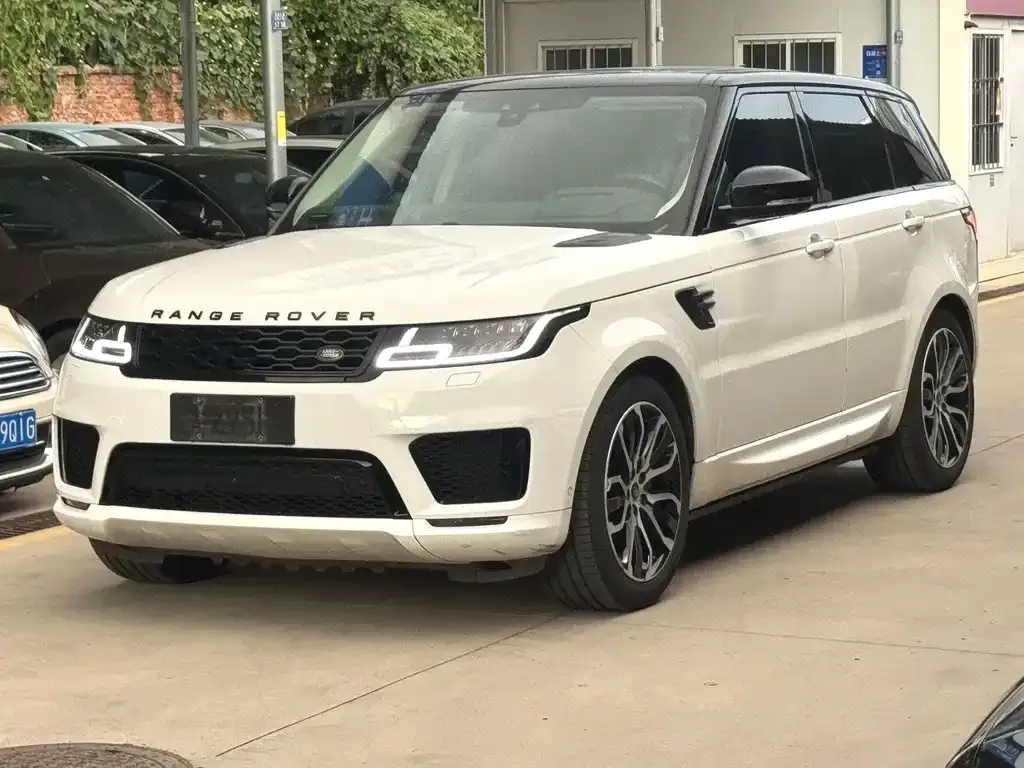 Land Rover Sport — фото 1