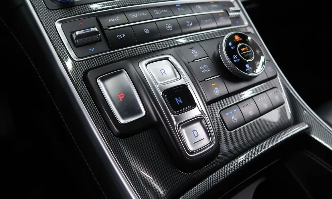 Hyundai Santafe — фото 9