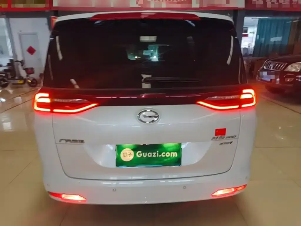 GAC Motor Trumpchi M6 — фото 2
