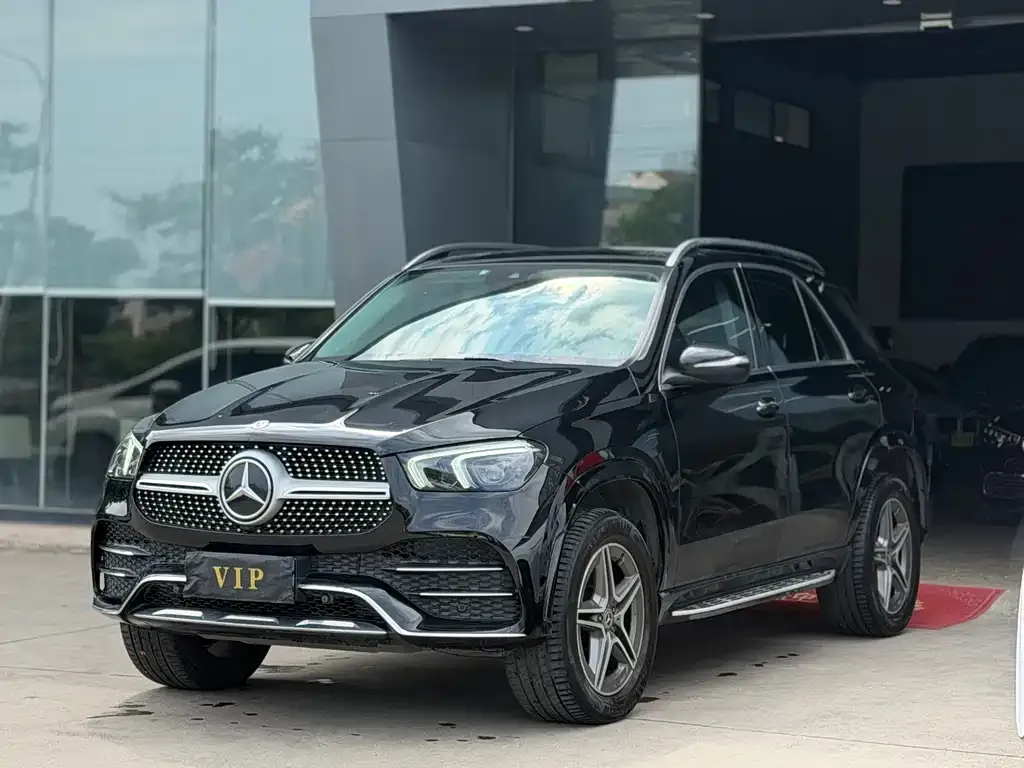 Mercedes-Benz GLE (Import) — фото 1