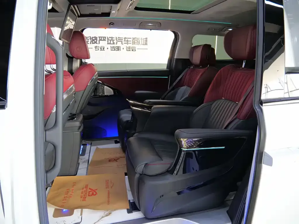 GAC Motor Trumpchi E9 — фото 8