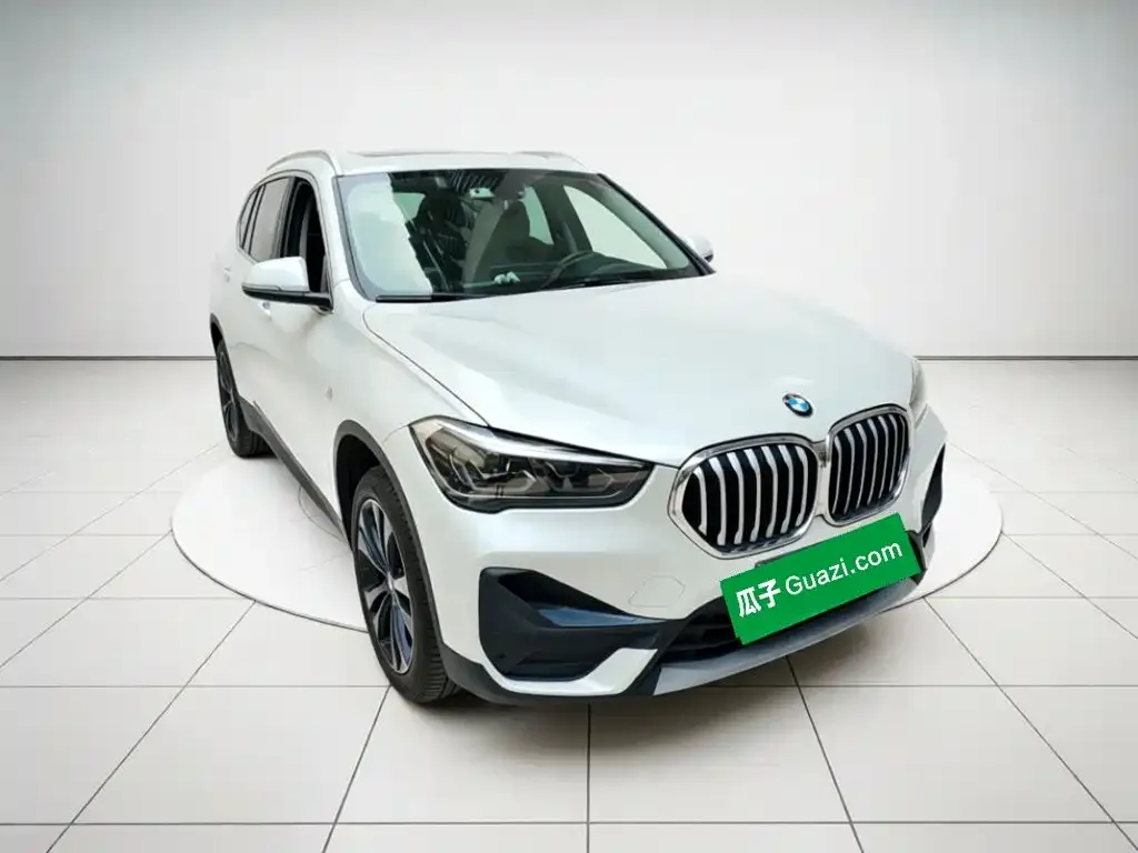 BMW X1 — фото 2
