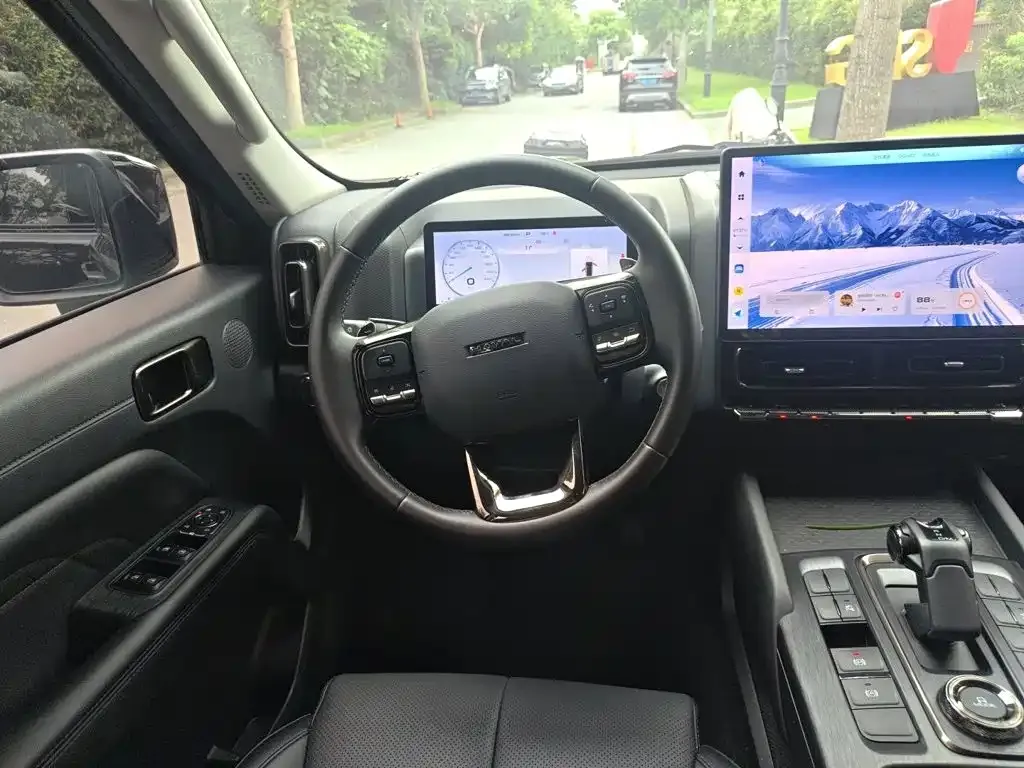 Haval H9 — фото 10