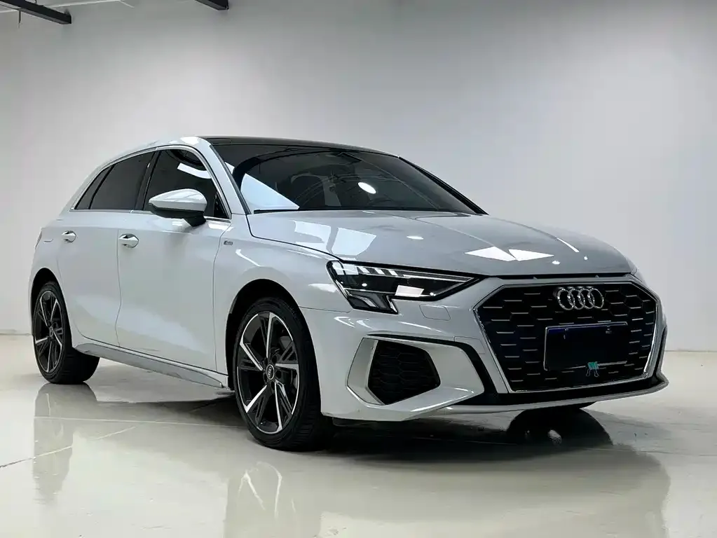 Audi A3 — фото 2