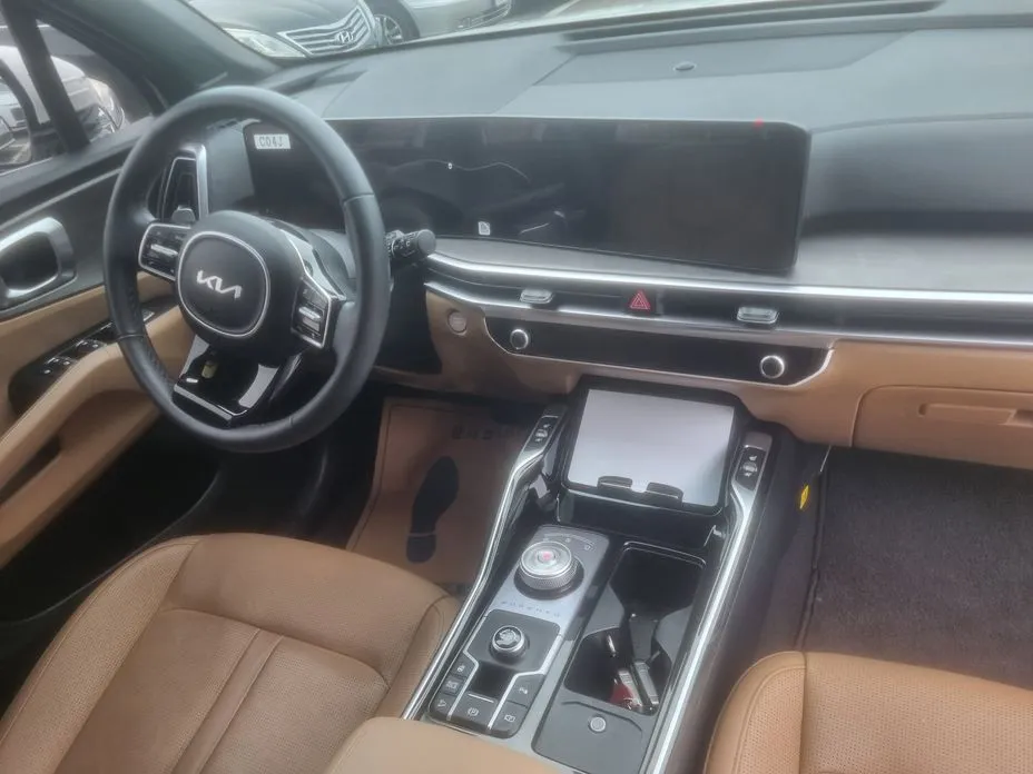 Kia Sorento — фото 5