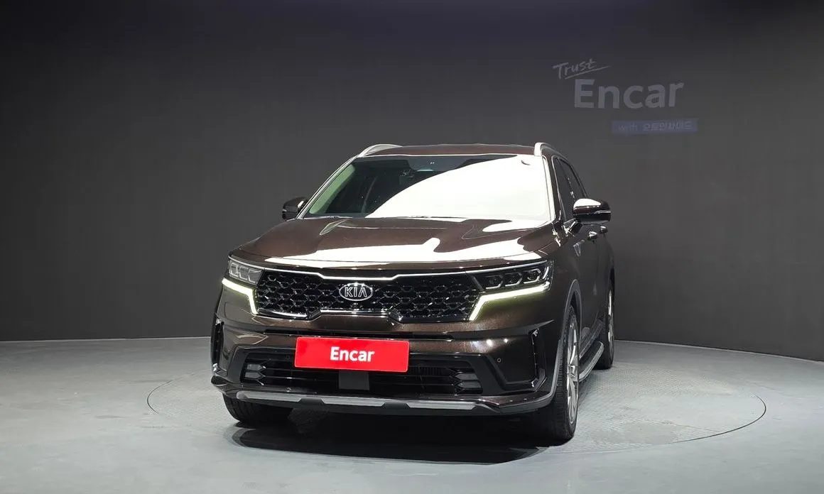 Kia Sorento — фото 7