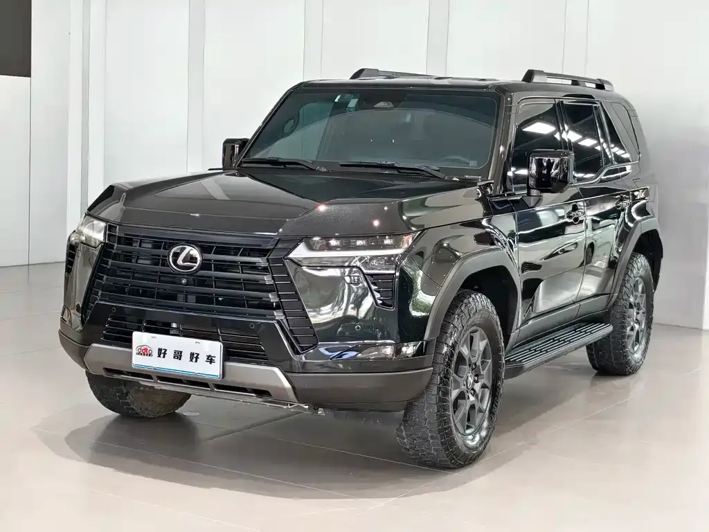 Lexus GX — фото 1