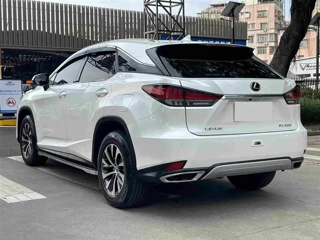 Lexus RX — фото 2