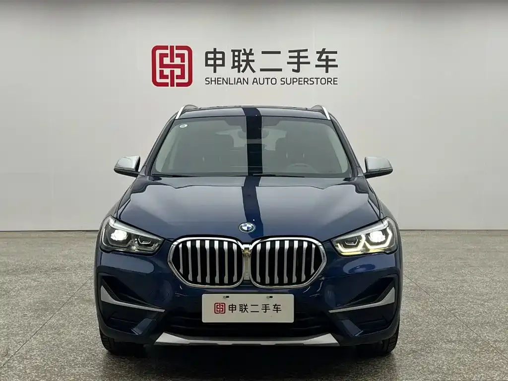BMW X1 — фото 9