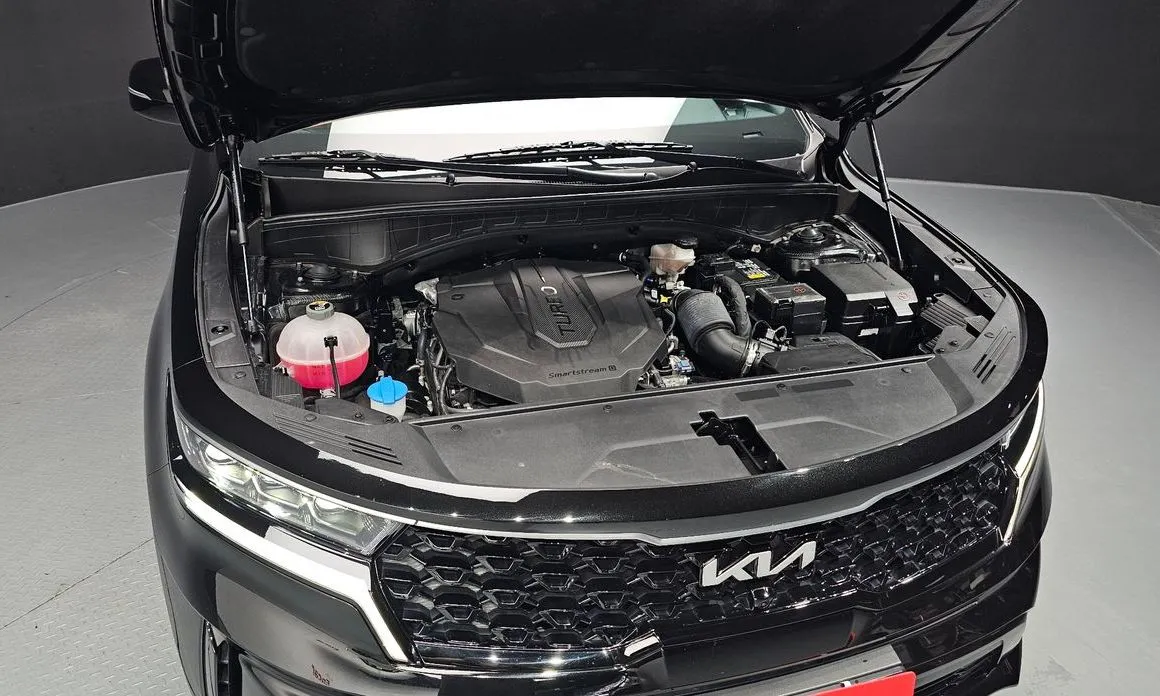 Kia Sorento — фото 10