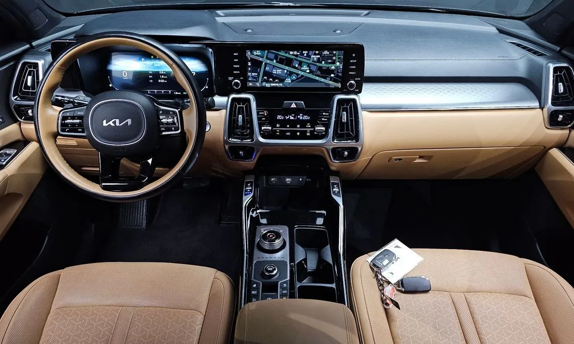 Kia Sorento — фото 8