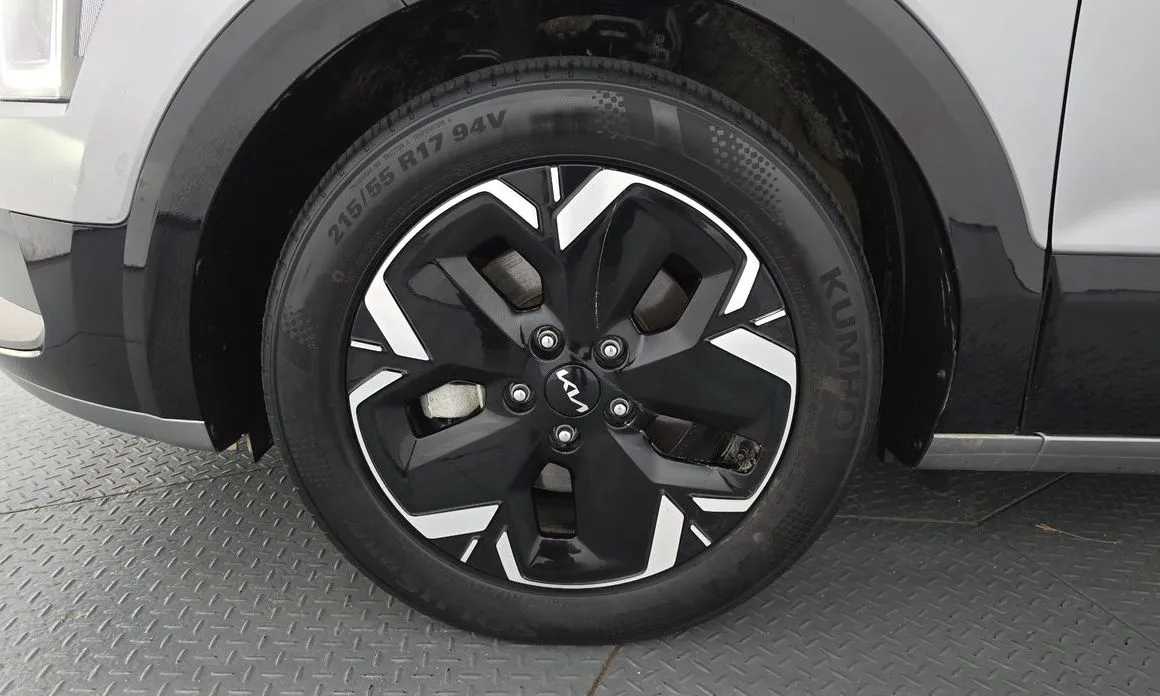 Kia Niro — фото 10