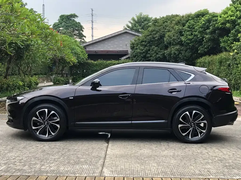 Mazda CX-4 — фото 9