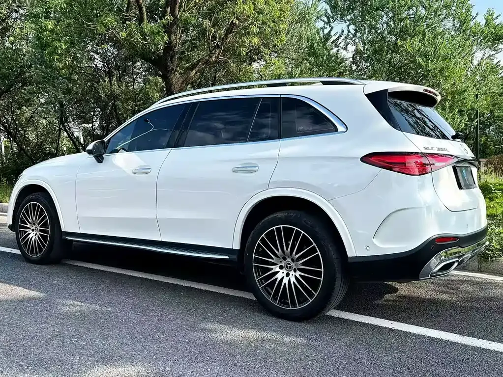 Mercedes-Benz GLC — фото 7