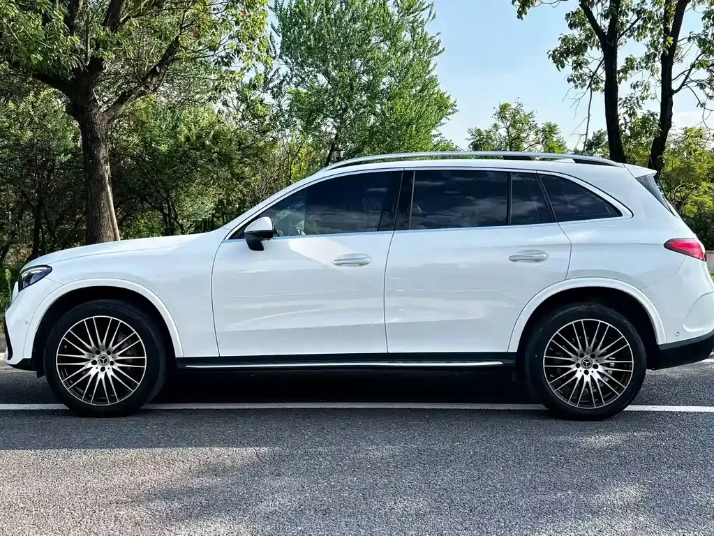 Mercedes-Benz GLC — фото 8