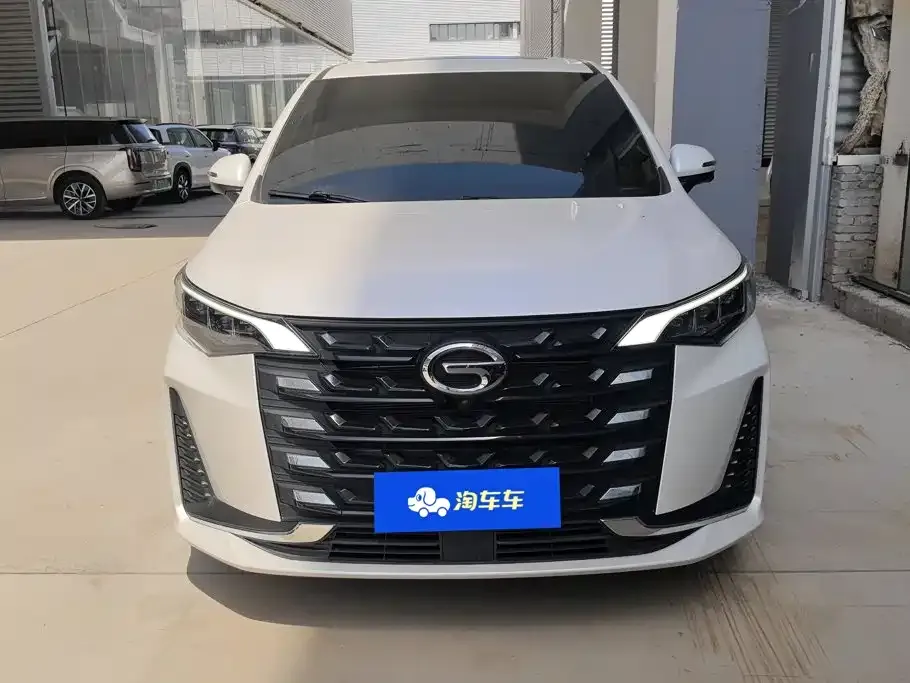GAC Motor Trumpchi M6 — фото 6