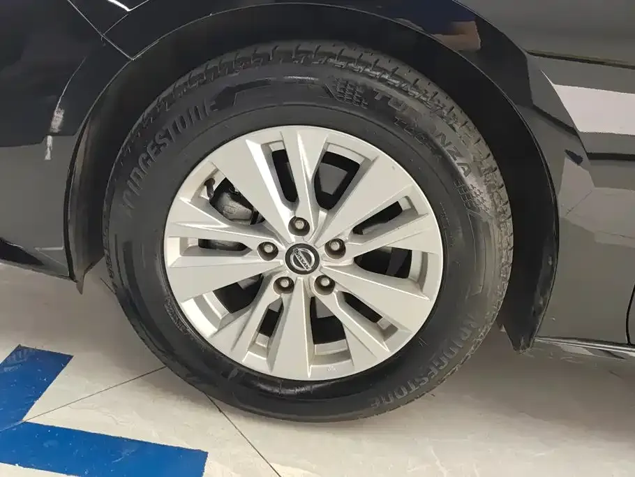 Nissan Teana — фото 4