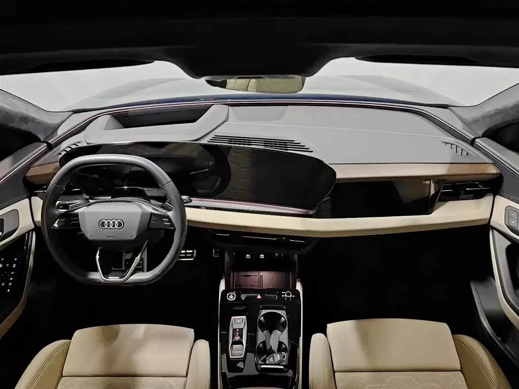 Audi Q6L e-tron — фото 10