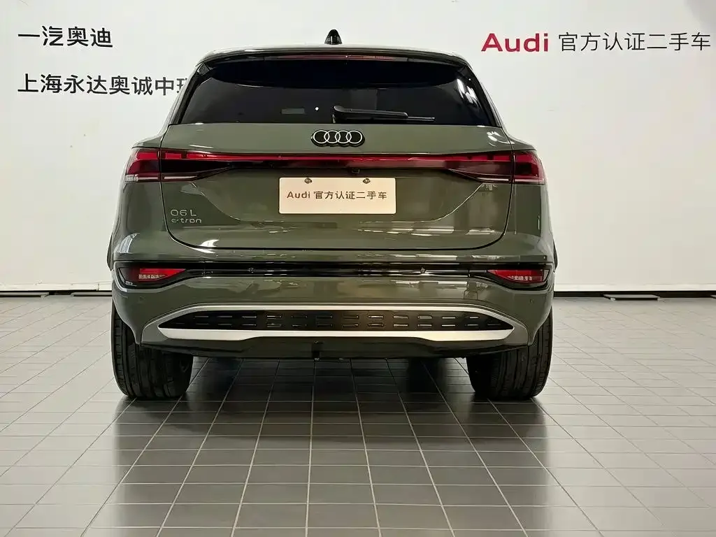 Audi Q6L e-tron — фото 2