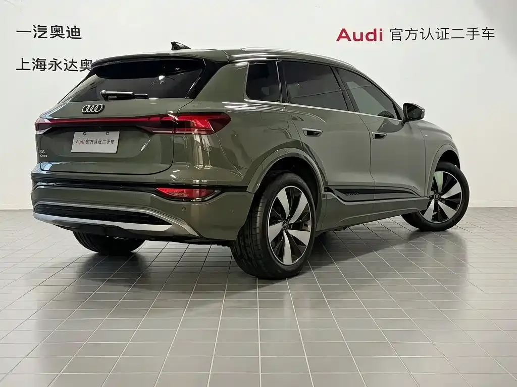 Audi Q6L e-tron — фото 3