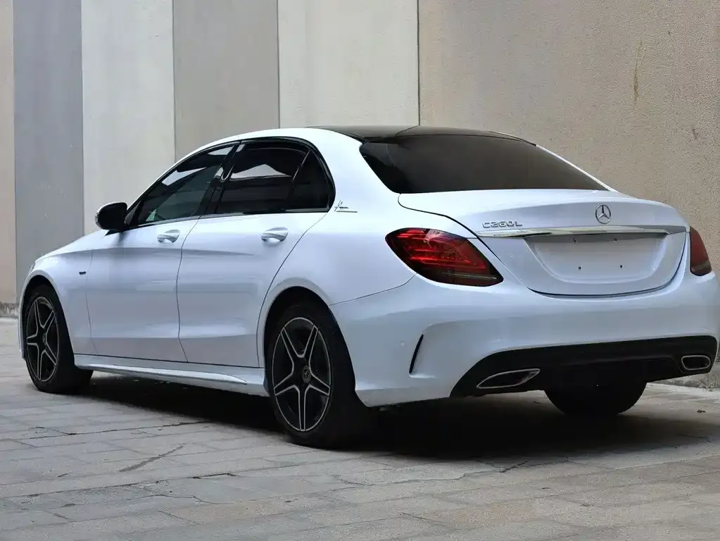 Mercedes-Benz C-Class — фото 2