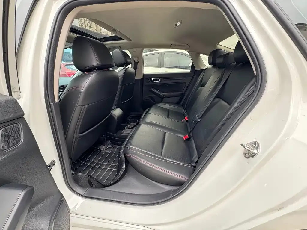 Honda Civic — фото 2